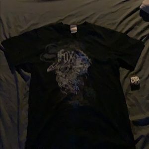 A fox shirt